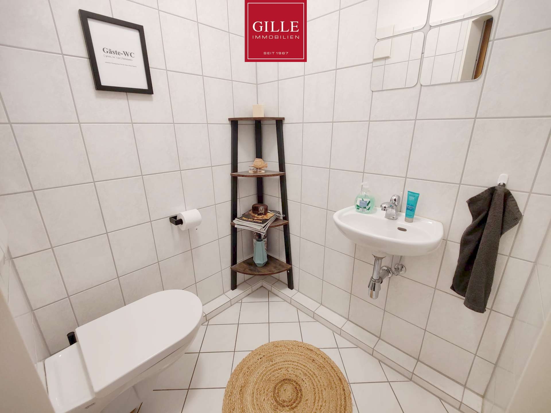 Ansicht 3 von: Kaarst-Holzbüttgen: Helle u. großzügige 3-Zim.Whg mit Balkon, Tageslichtbad, Gäste-WC u. Carport