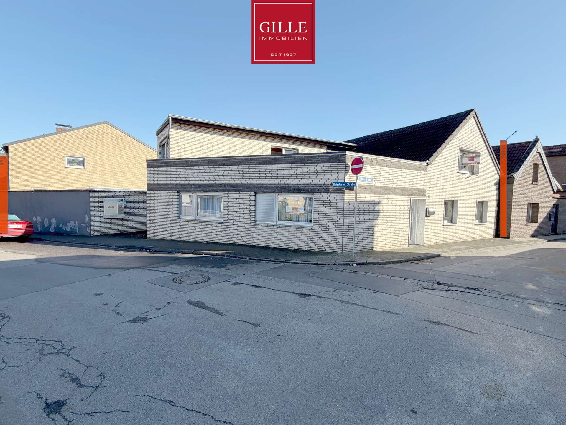 Grevenbroich -Gustorf: Großes 1- bis 2-Familienhaus mit 8 Zimmern, 2 Bädern, Garten u. Garage / frei