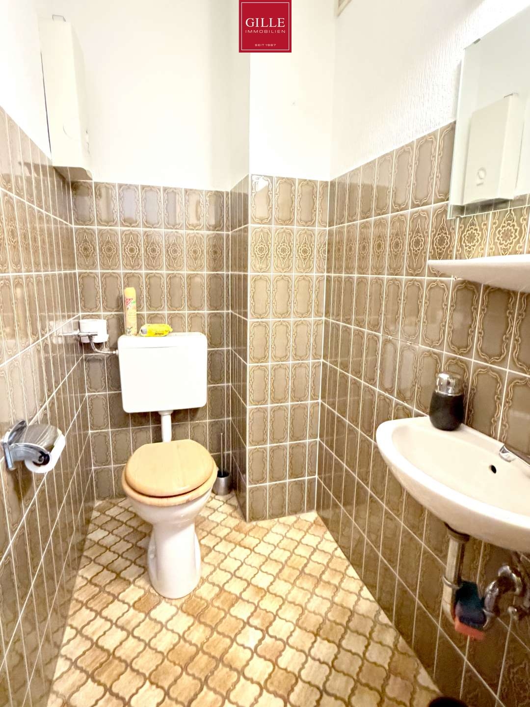 Ansicht 18 von: Familienfreundliches Reihenmittelhaus mit Split-Level-Architektur, Garage und Garten in NE-Rosellen
