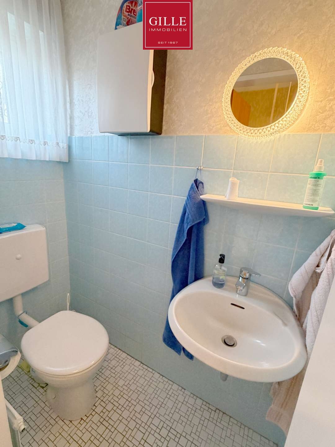 Ansicht 4 von: Gepflegtes Einfamilienhaus mit Wintergarten, großem Garten, Garage und kleiner Werkstatt, frei !!!