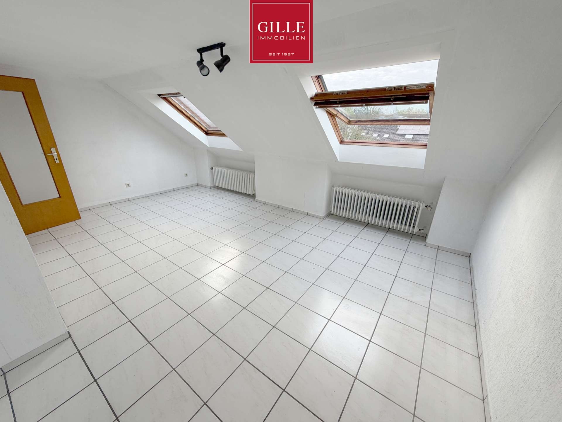 Ansicht 18 von: Gepflegtes Einfamilienhaus mit Wintergarten, großem Garten, Garage und kleiner Werkstatt, frei !!!