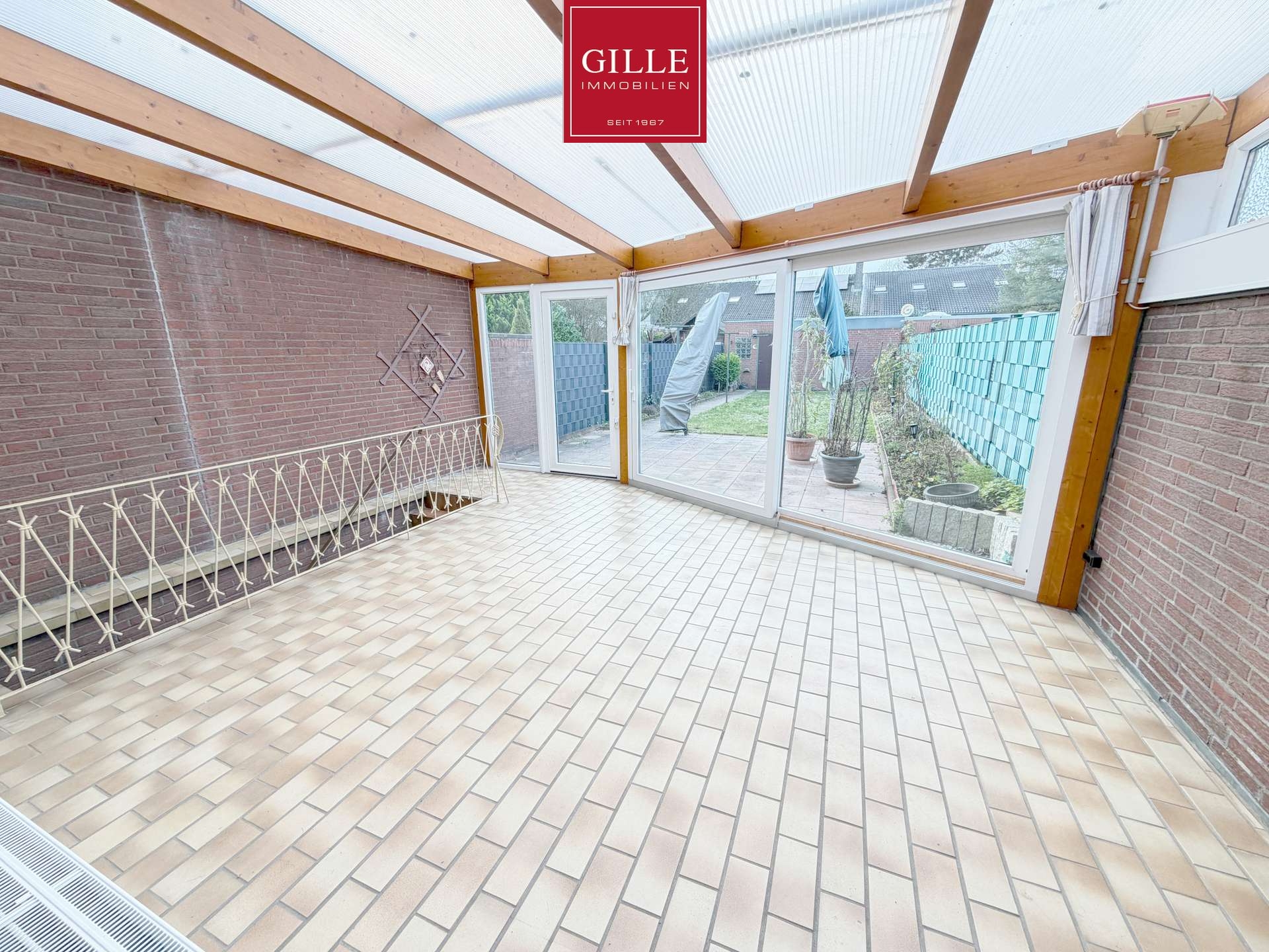 Ansicht 13 von: Gepflegtes Einfamilienhaus mit Wintergarten, großem Garten, Garage und kleiner Werkstatt, frei !!!