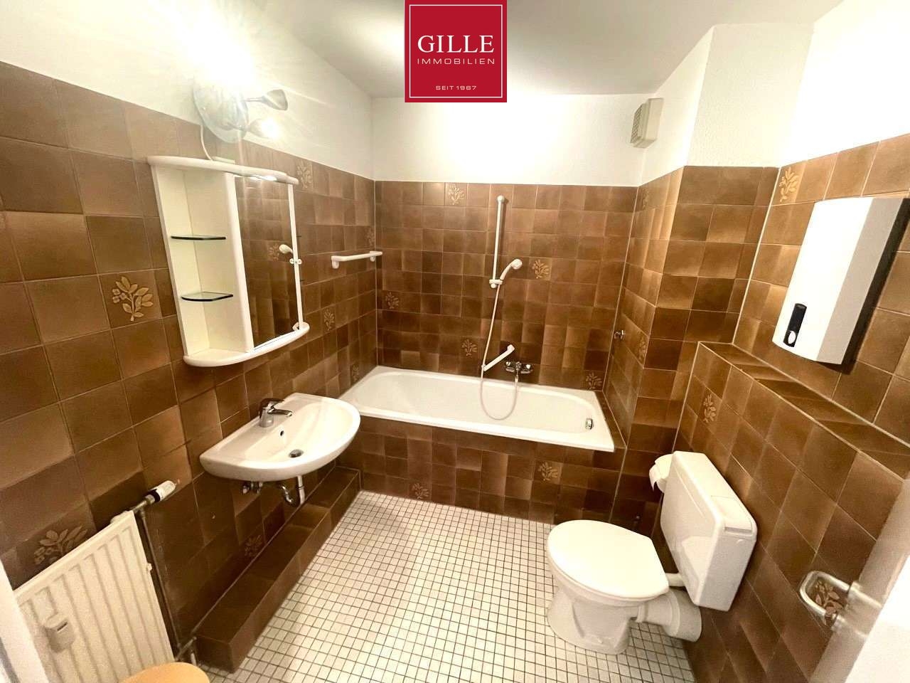 Ansicht 18 von: Neuss-Furth: Helles u. modernes Apartment mit EBK, Wannenbad u. TG-Stellplatz