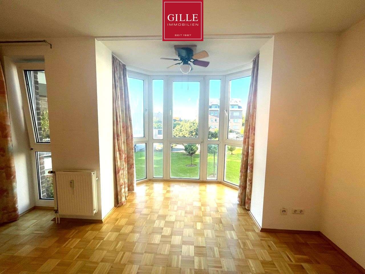 Ansicht 8 von: Neuss-Furth: Helles u. modernes Apartment mit EBK, Wannenbad u. TG-Stellplatz