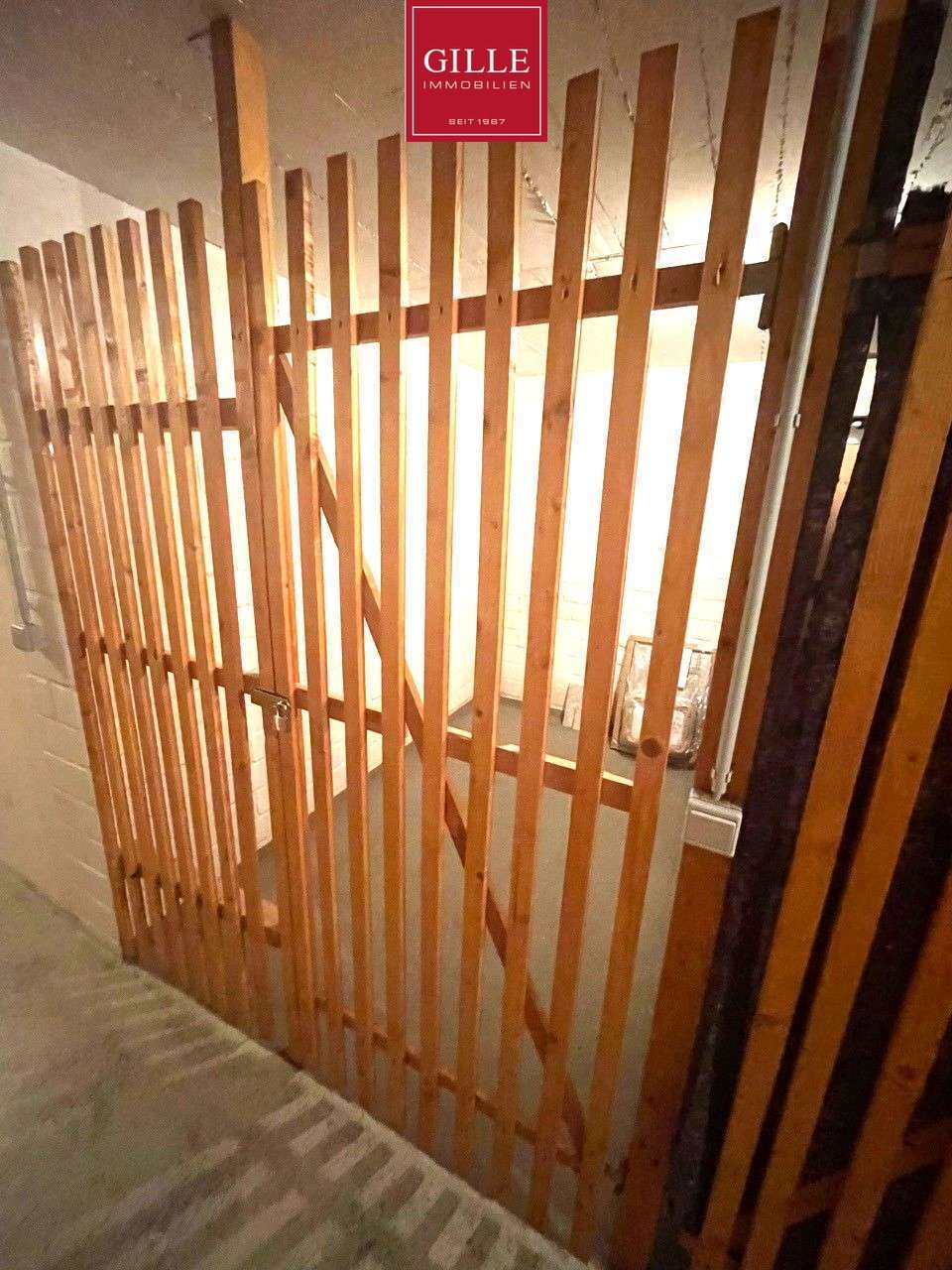 Ansicht 20 von: Neuss-Furth: Helles u. modernes Apartment mit EBK, Wannenbad u. TG-Stellplatz