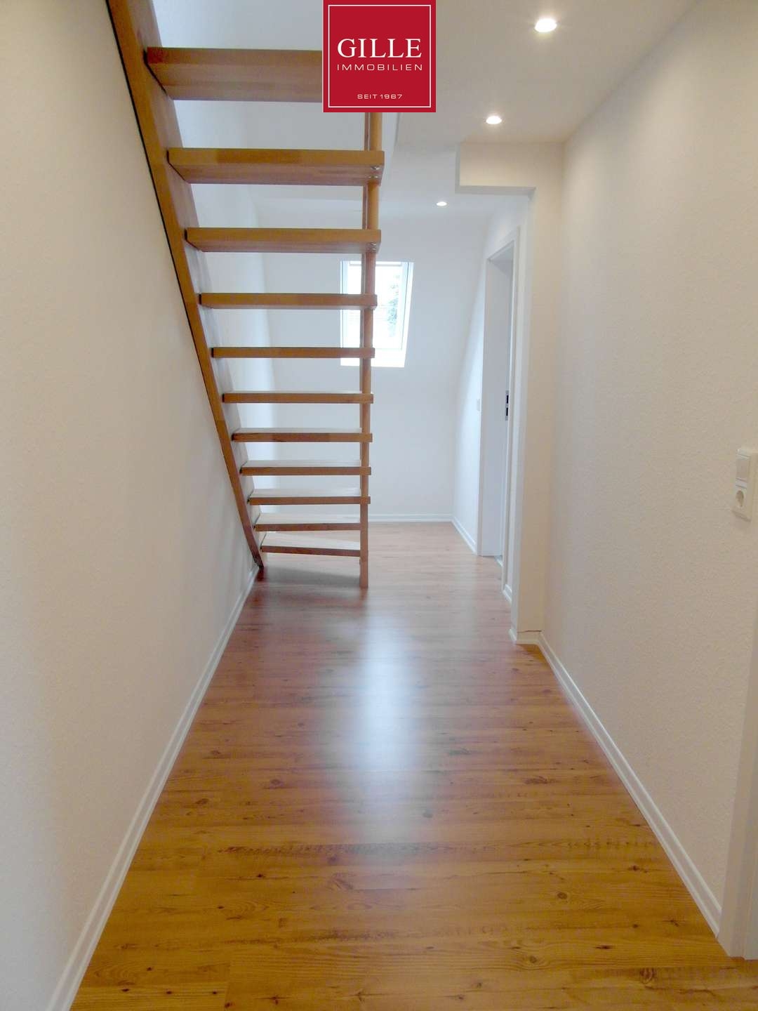 Ansicht 11 von: Selbstnutzer oder Kapitalanleger! Top vermietete Doppelhaushälfte mit 130 m² Wfl. in NE-Reuschenberg