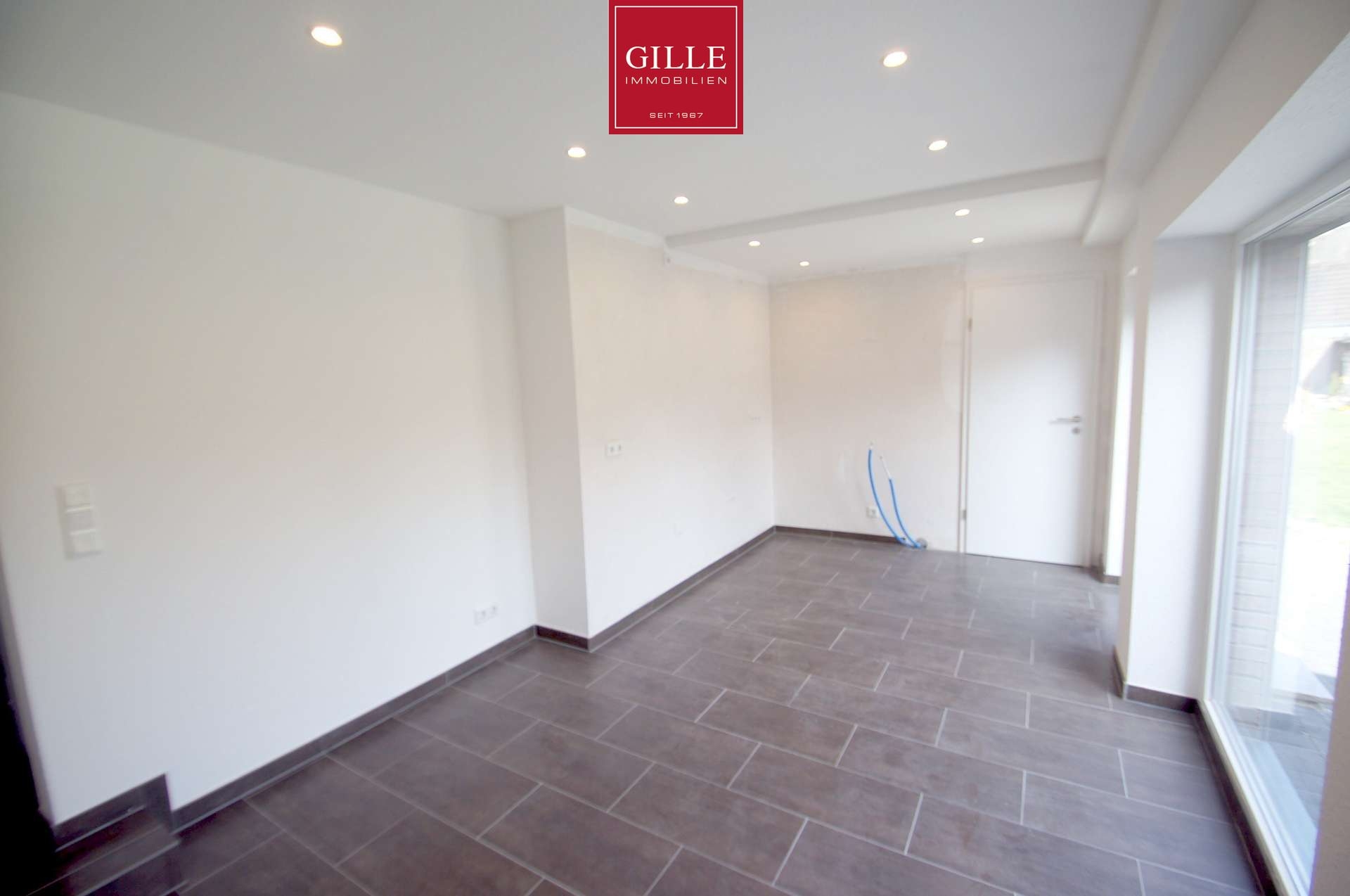 Ansicht 7 von: Selbstnutzer oder Kapitalanleger! Top vermietete Doppelhaushälfte mit 130 m² Wfl. in NE-Reuschenberg