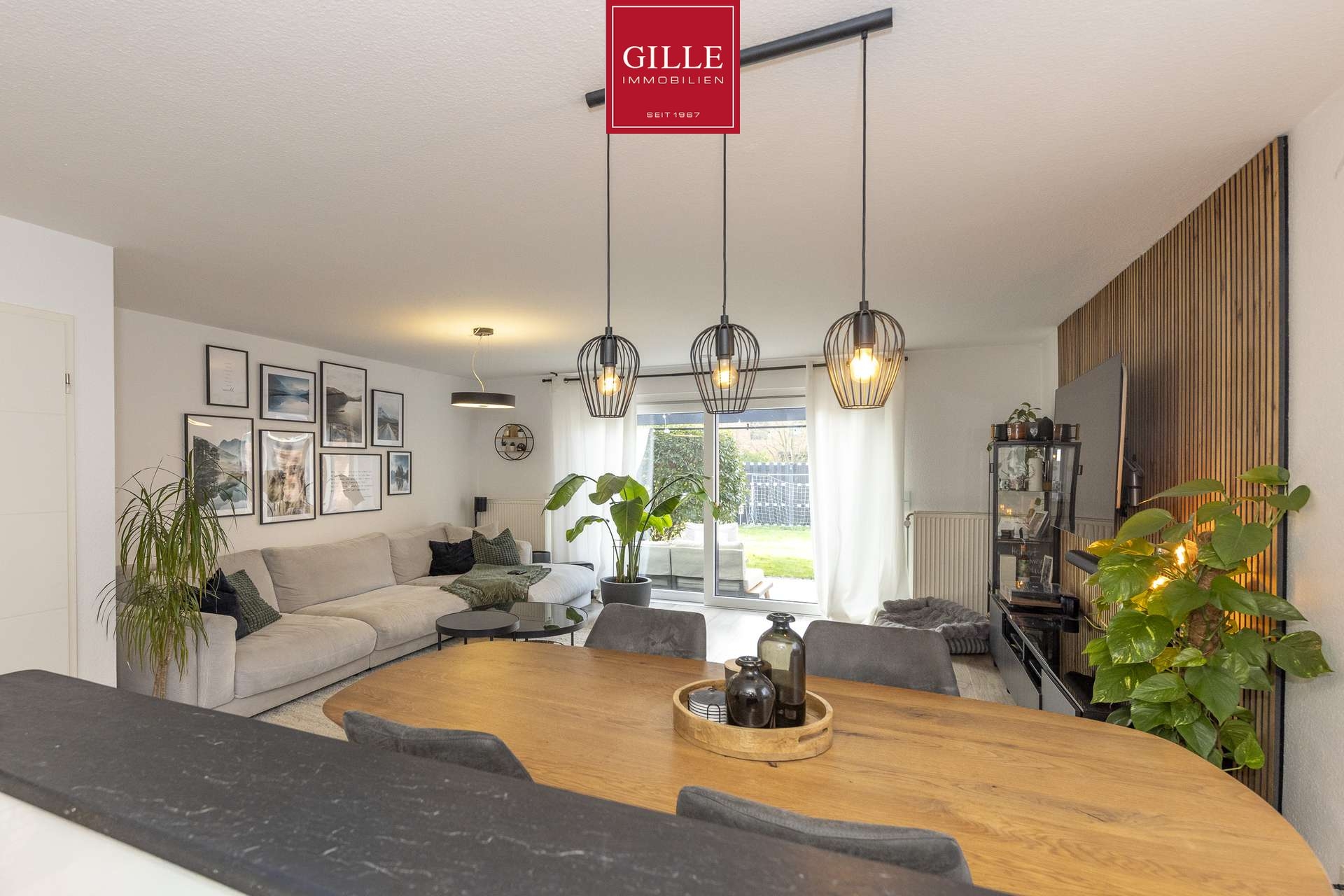 Ansicht 12 von: Modernes Reiheneckhaus mit Solar-Power & Wohn-Souterrain - Einziehen und fertig !!!