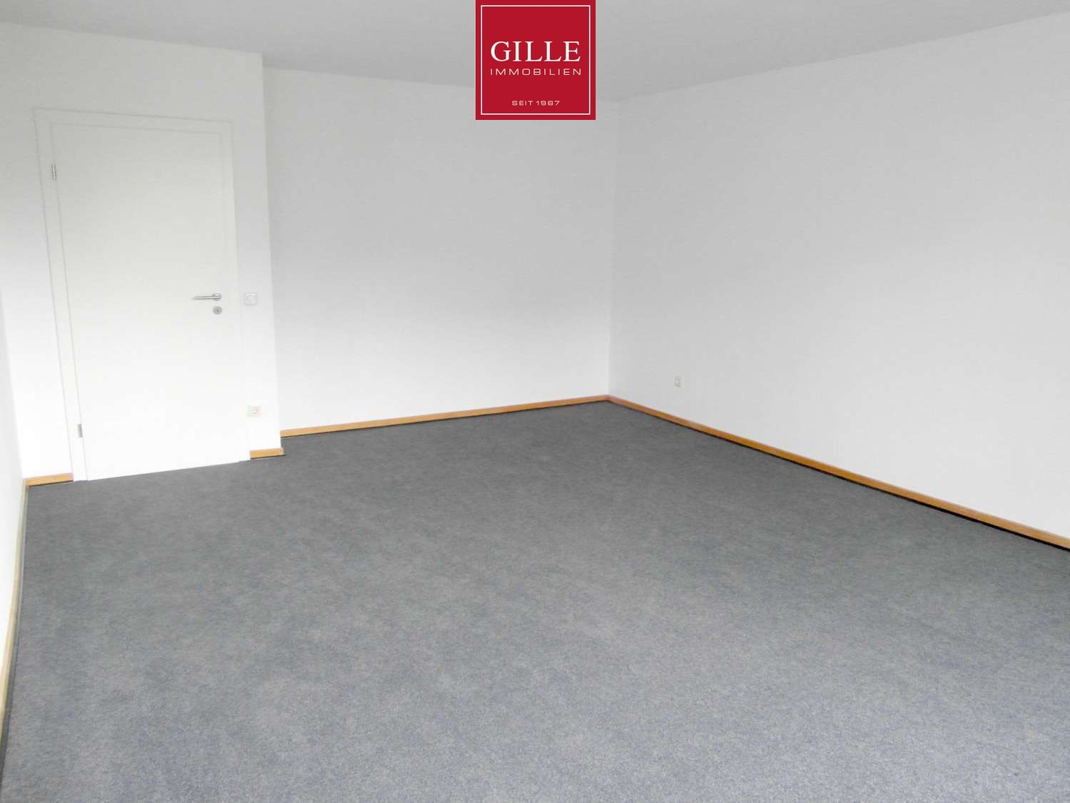 Ansicht 8 von: Neuss-Reuschenberg: Helle u. großzügige 3-Zim.-Whg mit Tageslichtbad, EBK u. Terrasse