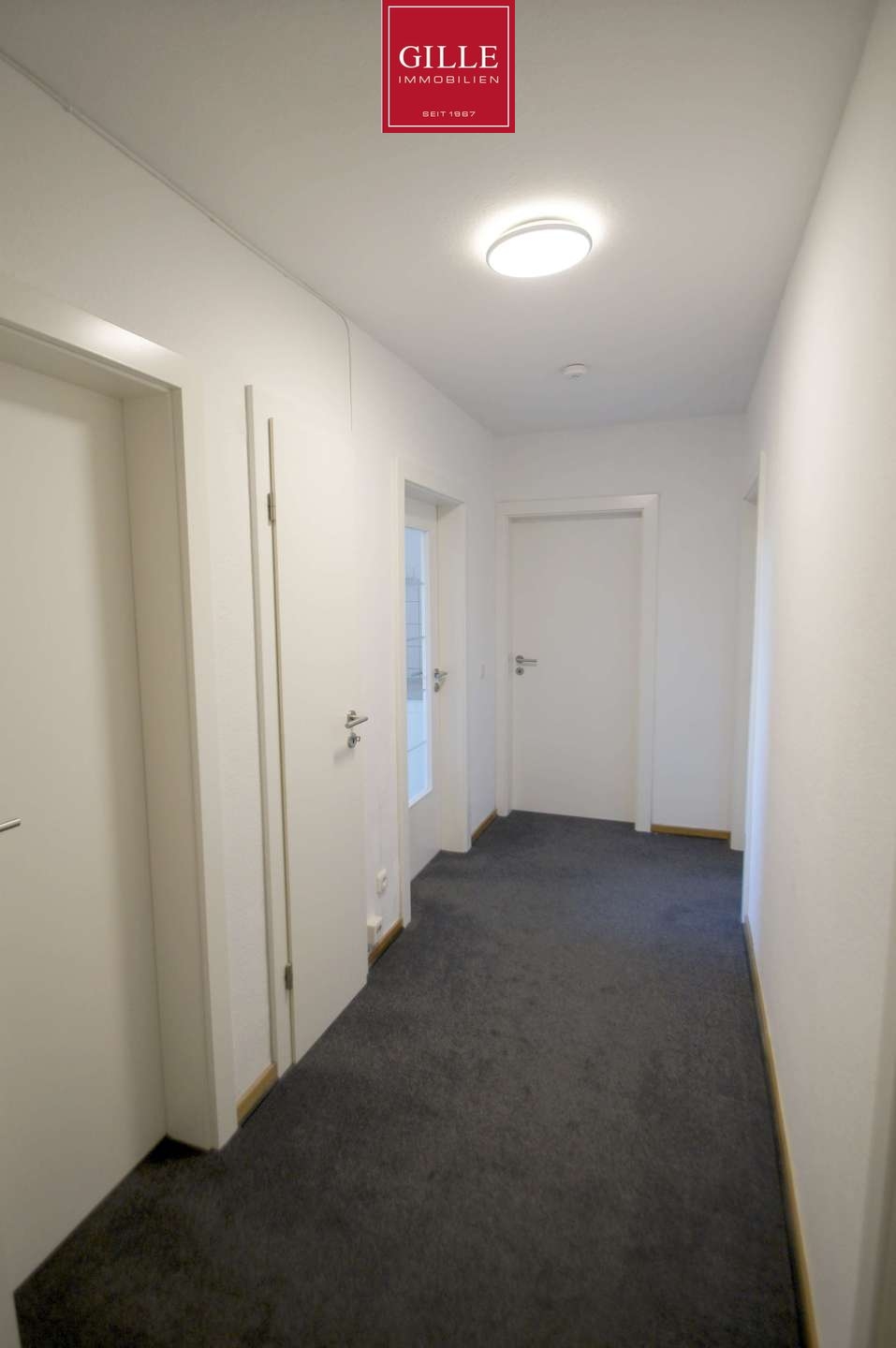 Ansicht 3 von: Neuss-Reuschenberg: Helle u. großzügige 3-Zim.-Whg mit Tageslichtbad, EBK u. Terrasse