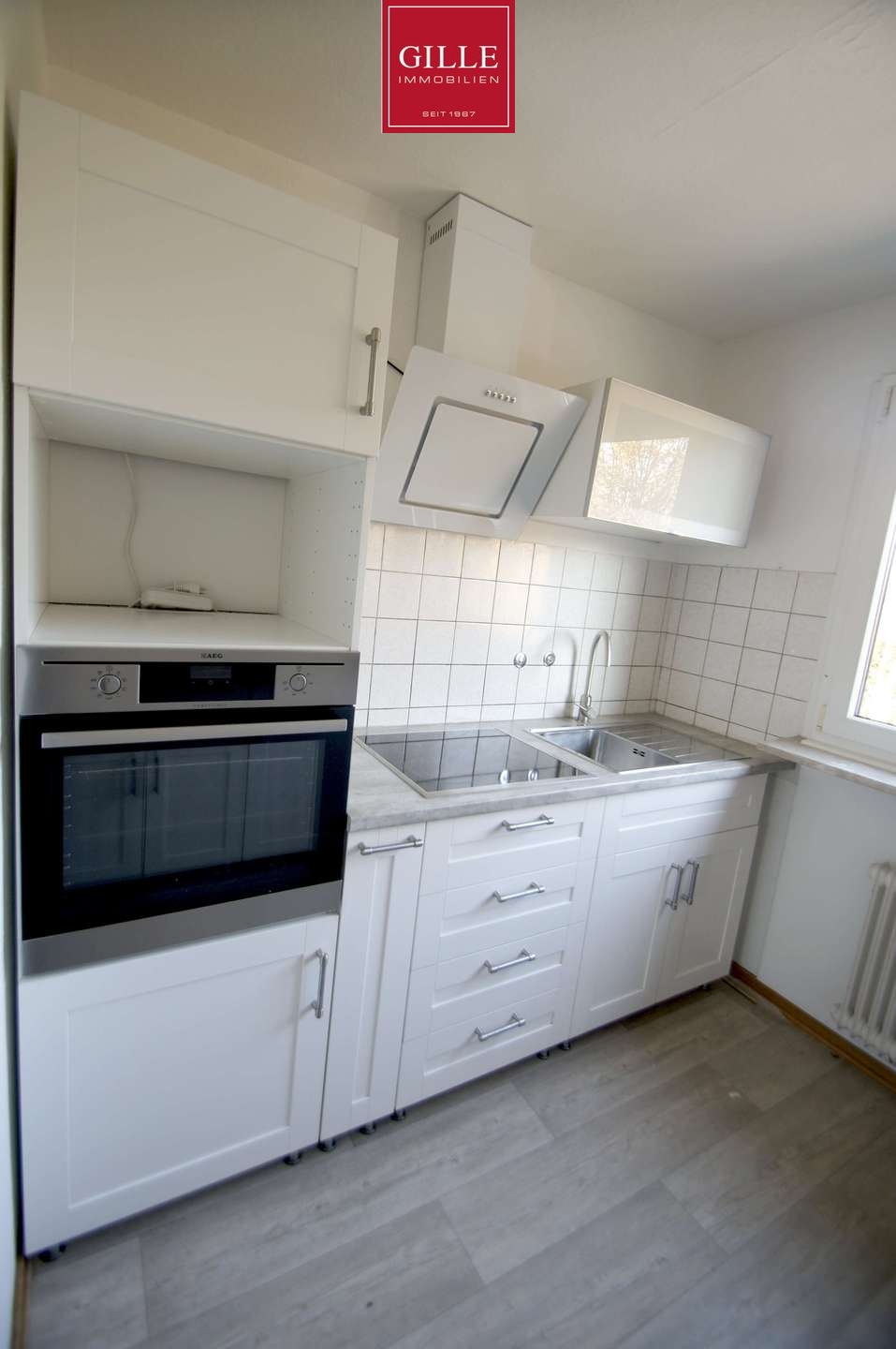 Ansicht 5 von: Neuss-Reuschenberg: Helle u. großzügige 3-Zim.-Whg mit Tageslichtbad, EBK u. Terrasse