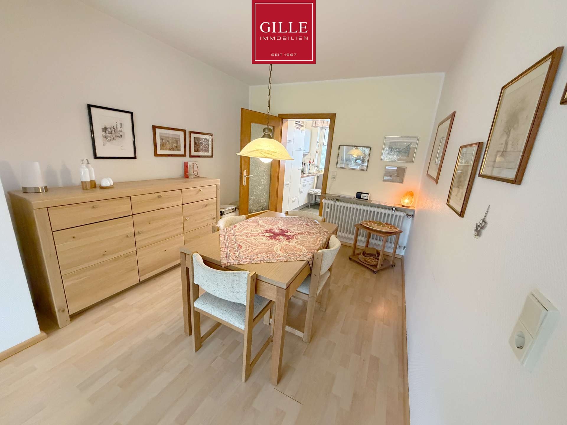 Ansicht 13 von: Neuss-Dreikönigenviertel: Attraktives und gepflegtes  1-Familien-Eckhaus mit Garten und Garage