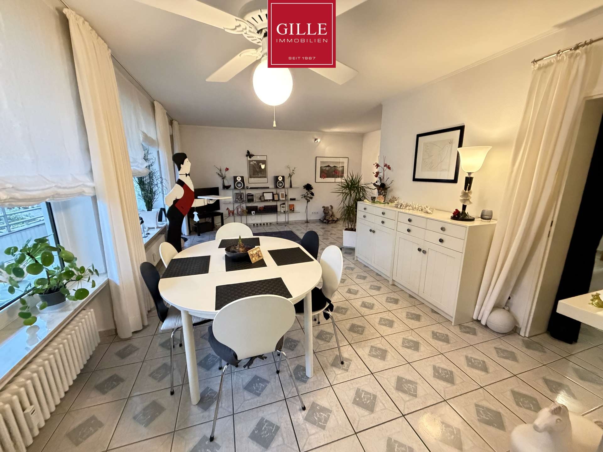 Ansicht 10 von: Sofort beziehbare 3-Zimmer ETW mit großem Gartenbalkon, Einbauküche und Aufzug, nahe Kaarster See