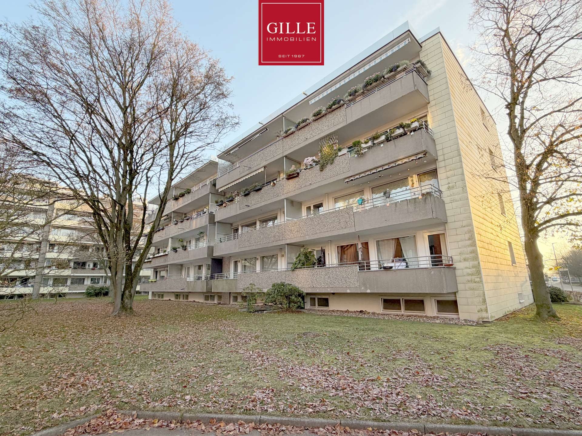 Ansicht 2 von: Sofort beziehbare 3-Zimmer ETW mit großem Gartenbalkon, Einbauküche und Aufzug, nahe Kaarster See