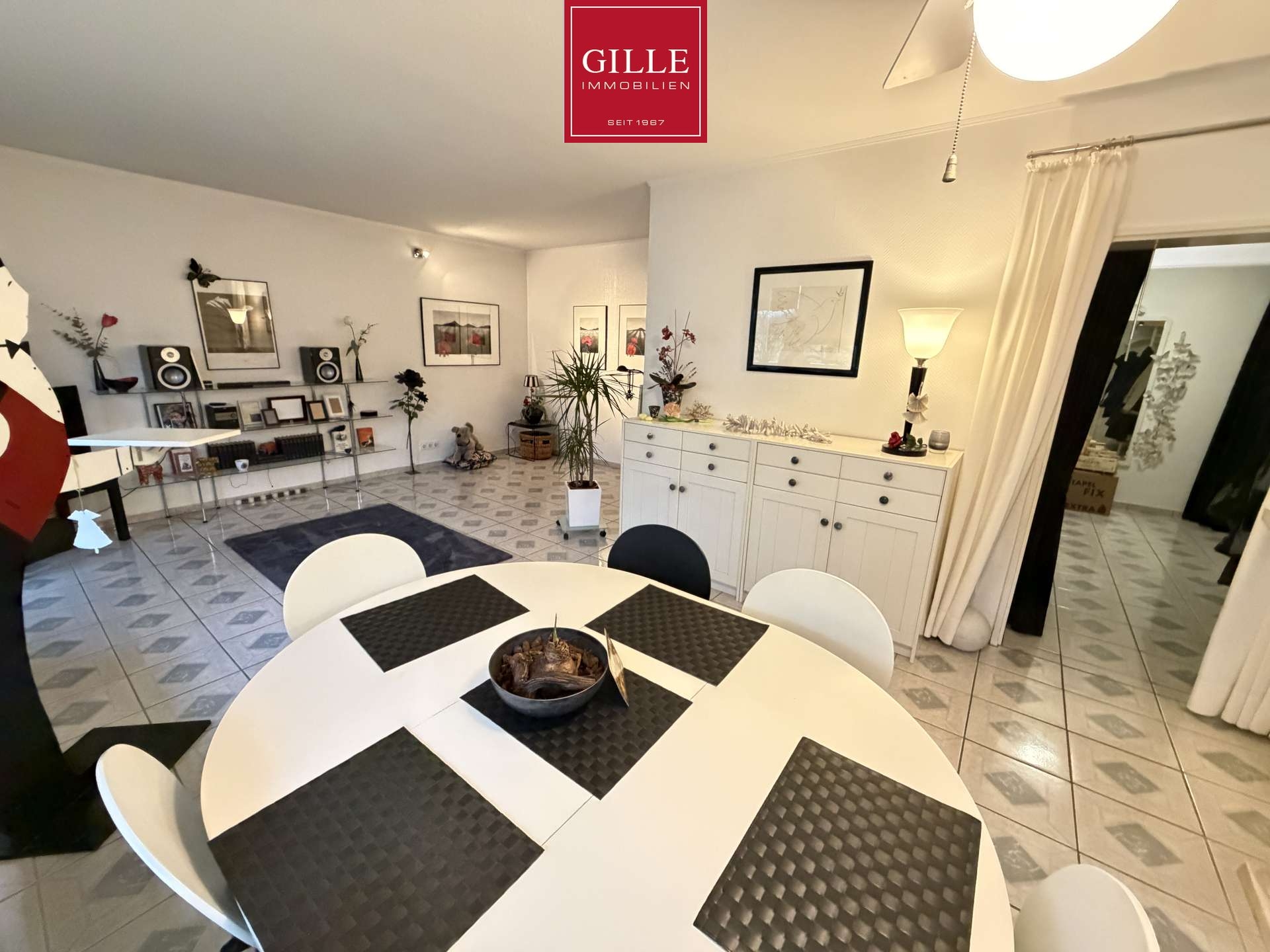 Ansicht 6 von: Sofort beziehbare 3-Zimmer ETW mit großem Gartenbalkon, Einbauküche und Aufzug, nahe Kaarster See