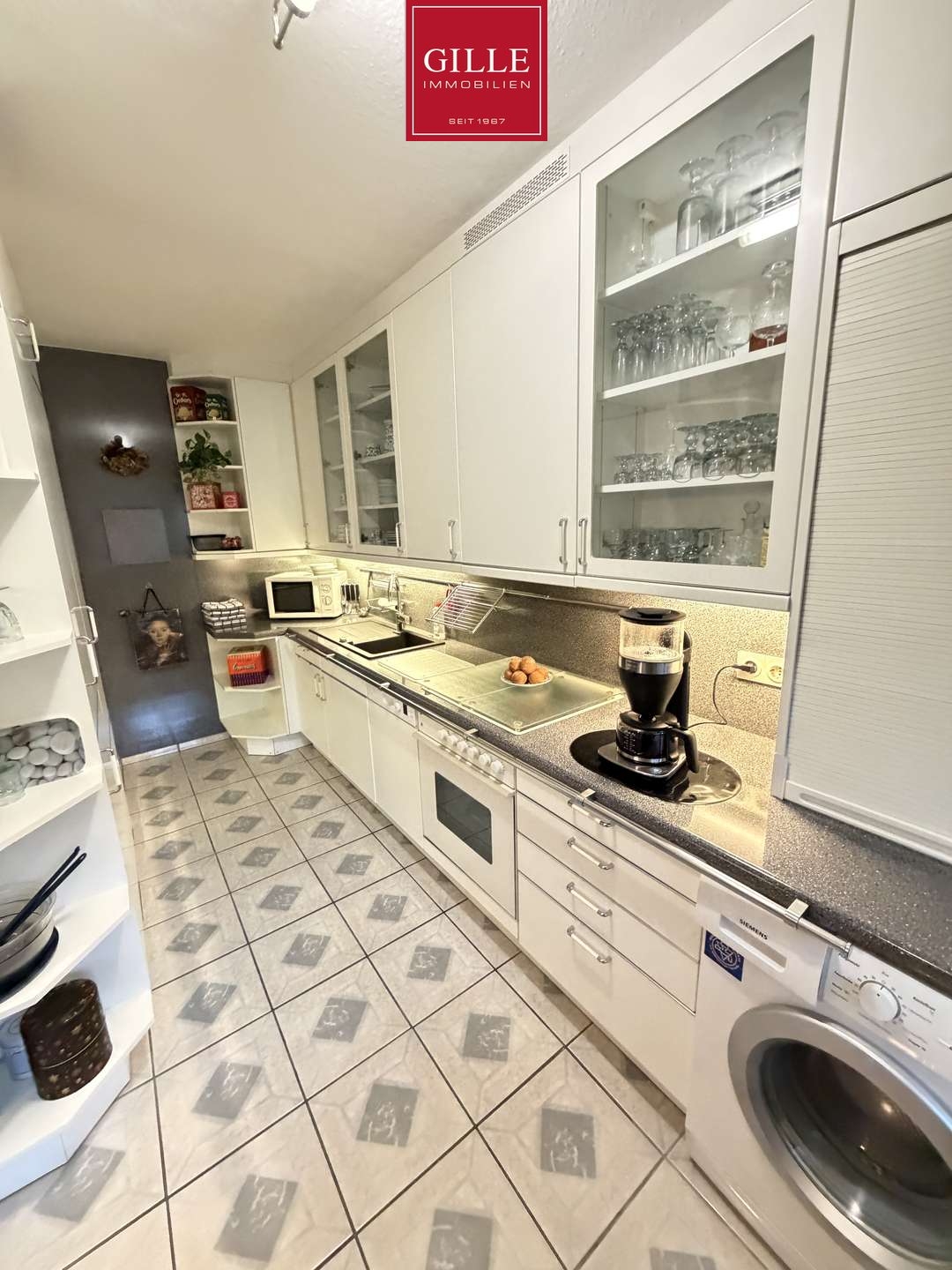 Ansicht 19 von: Sofort beziehbare 3-Zimmer ETW mit großem Gartenbalkon, Einbauküche und Aufzug, nahe Kaarster See