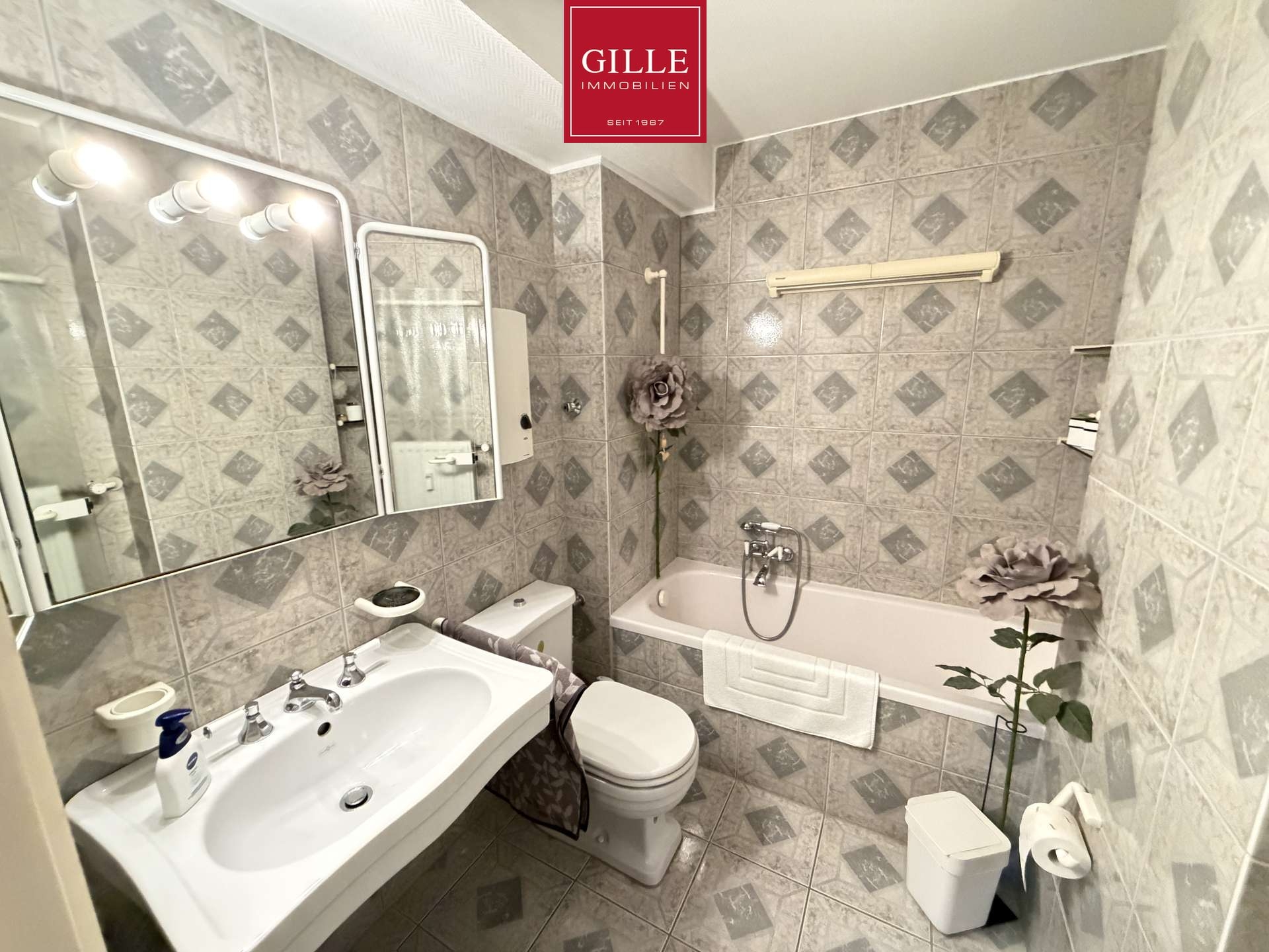 Ansicht 16 von: Sofort beziehbare 3-Zimmer ETW mit großem Gartenbalkon, Einbauküche und Aufzug, nahe Kaarster See