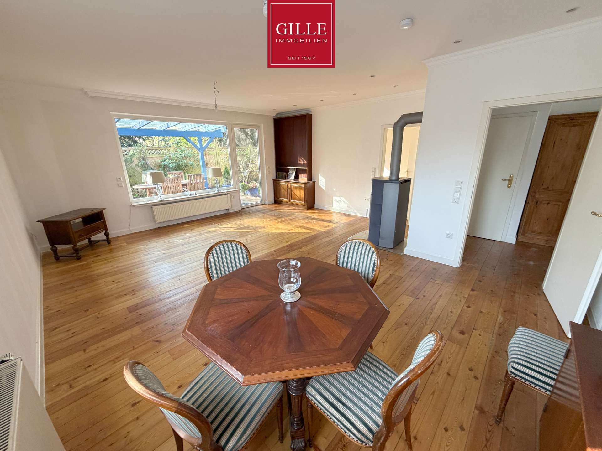 Ansicht 10 von: Neuss-Hoisten: Einmalige Gelegenheit, freistehendes 1-Familienhaus aus 2006 mit Gewerbehalle