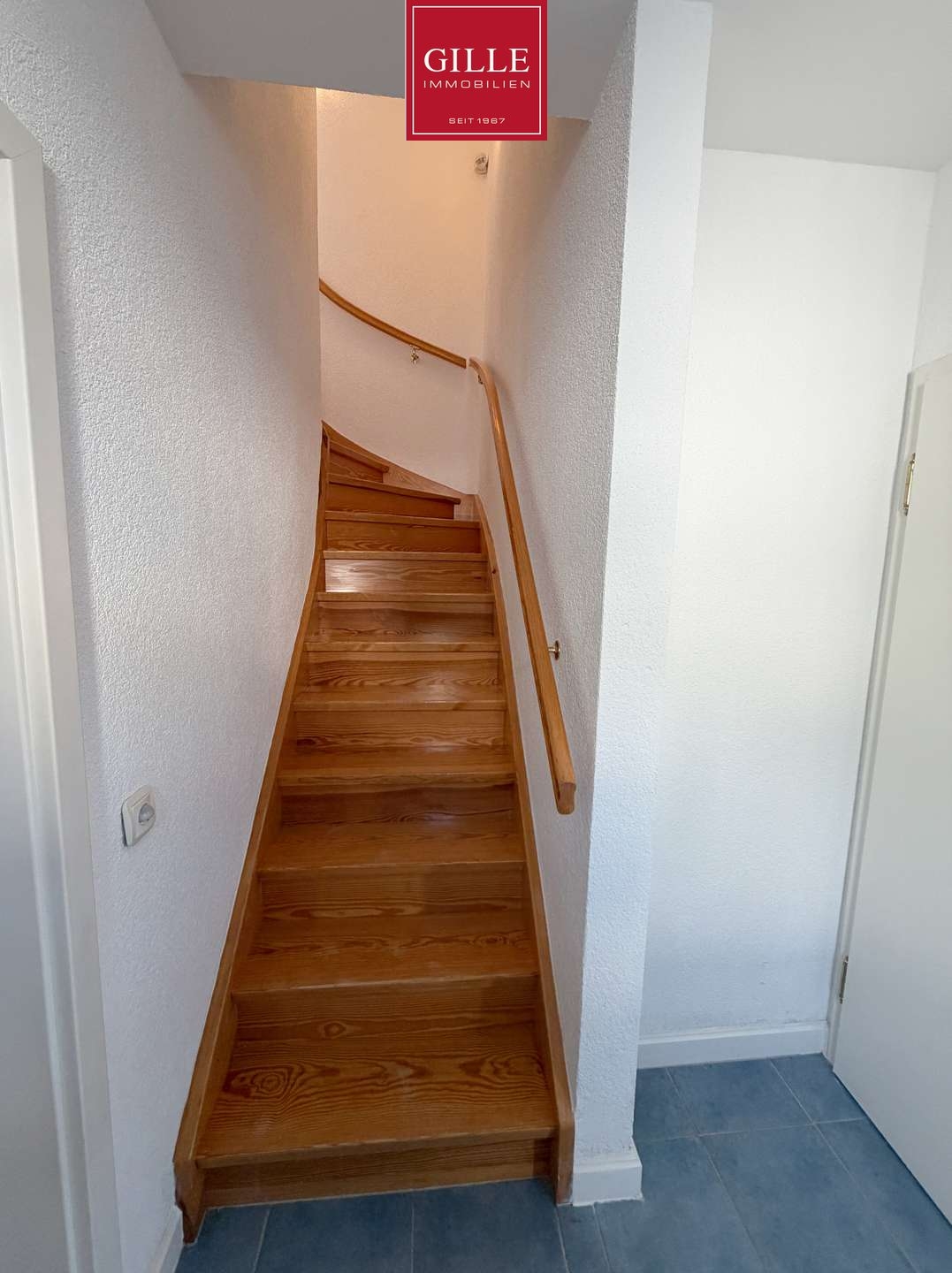 Ansicht 6 von: Neuss-Hoisten: Einmalige Gelegenheit, freistehendes 1-Familienhaus aus 2006 mit Gewerbehalle