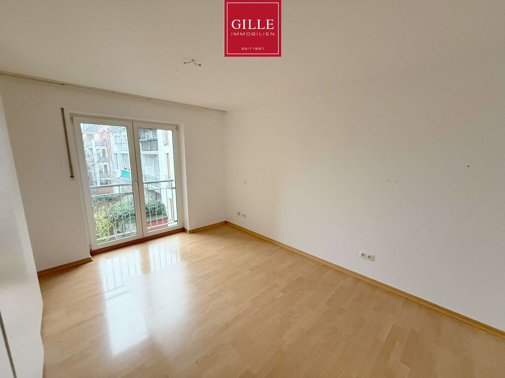 Ansicht 20 von: Reserviert! Barrierefreie 3-Zimmerwohnung mit 2 Bädern, EBK, Loggia, Aufzug und 2 TG-Stellplätzen