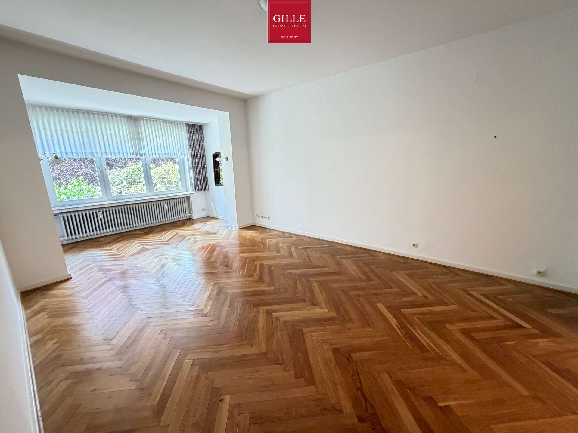 Ansicht 10 von: Neuss-Innenstadt: Großzügiges Stadthaus als Einfamilienhaus mit Einliegerwohnung und Garage