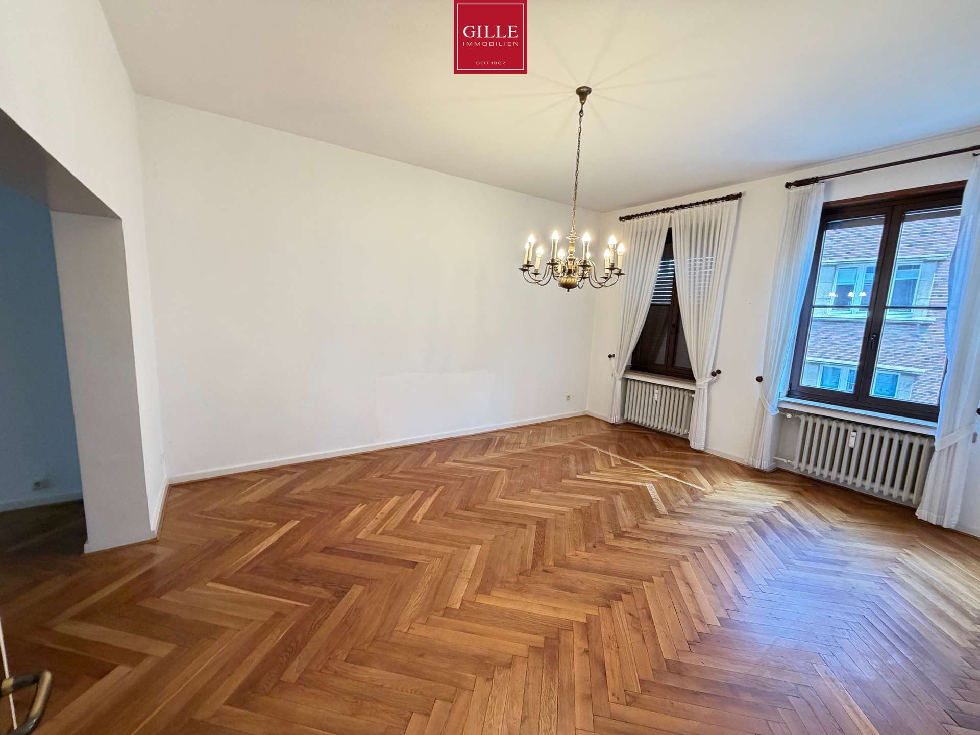 Ansicht 8 von: Neuss-Innenstadt: Großzügiges Stadthaus als Einfamilienhaus mit Einliegerwohnung und Garage