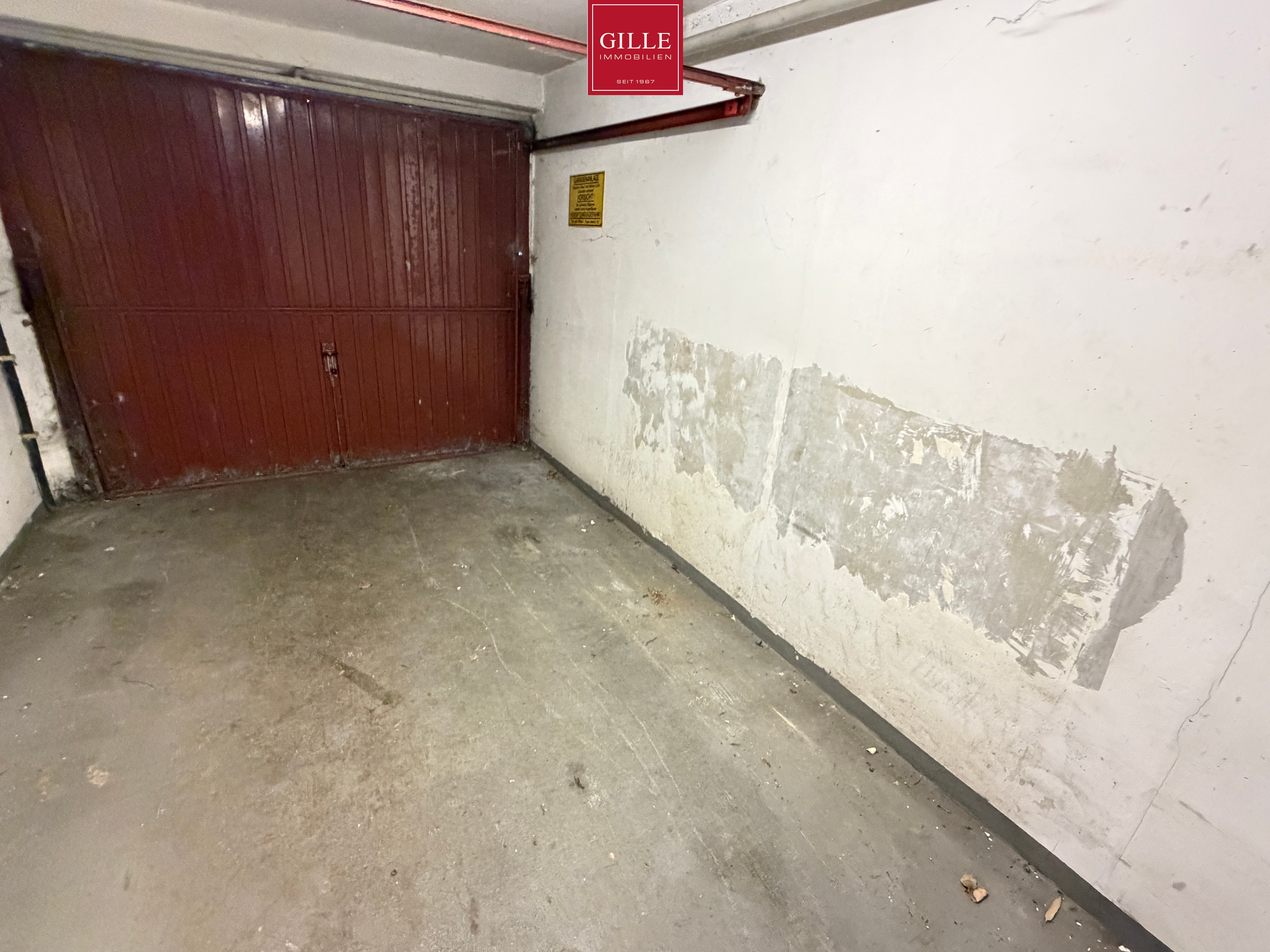 Ansicht 6 von: Reserviert! Reihenhaus mit Garage und großem Potenzial in ruhiger Lage von Neuss-Rosellen
