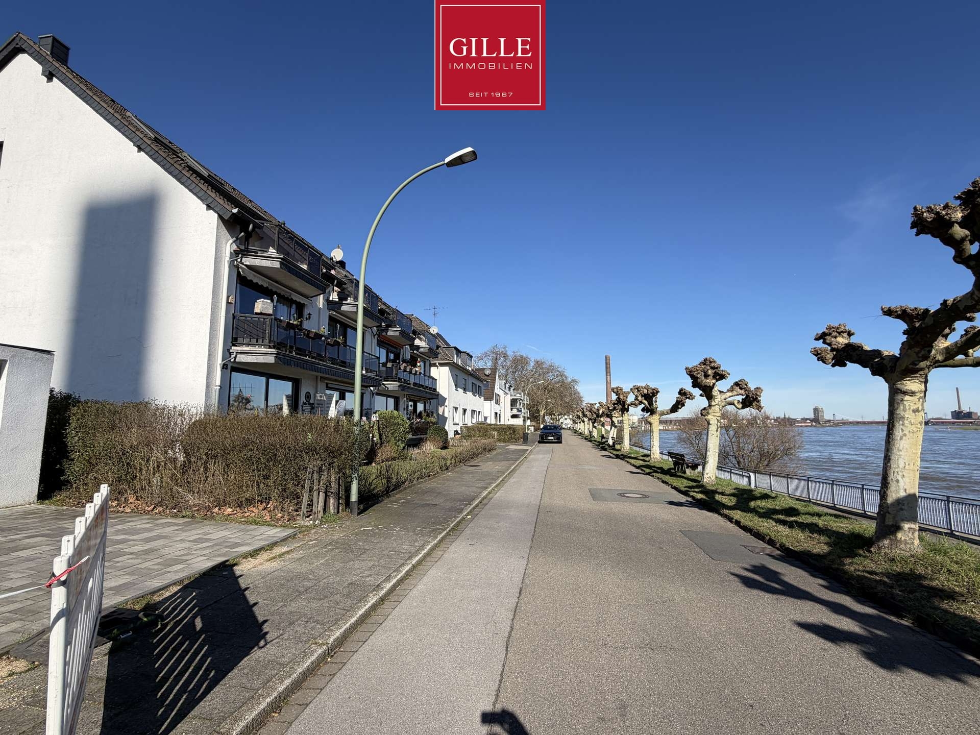 Ansicht 12 von: Exklusive Lage am Rhein – Gepflegte 2-Zimmer-Wohnung mit Balkon und Stellplatz