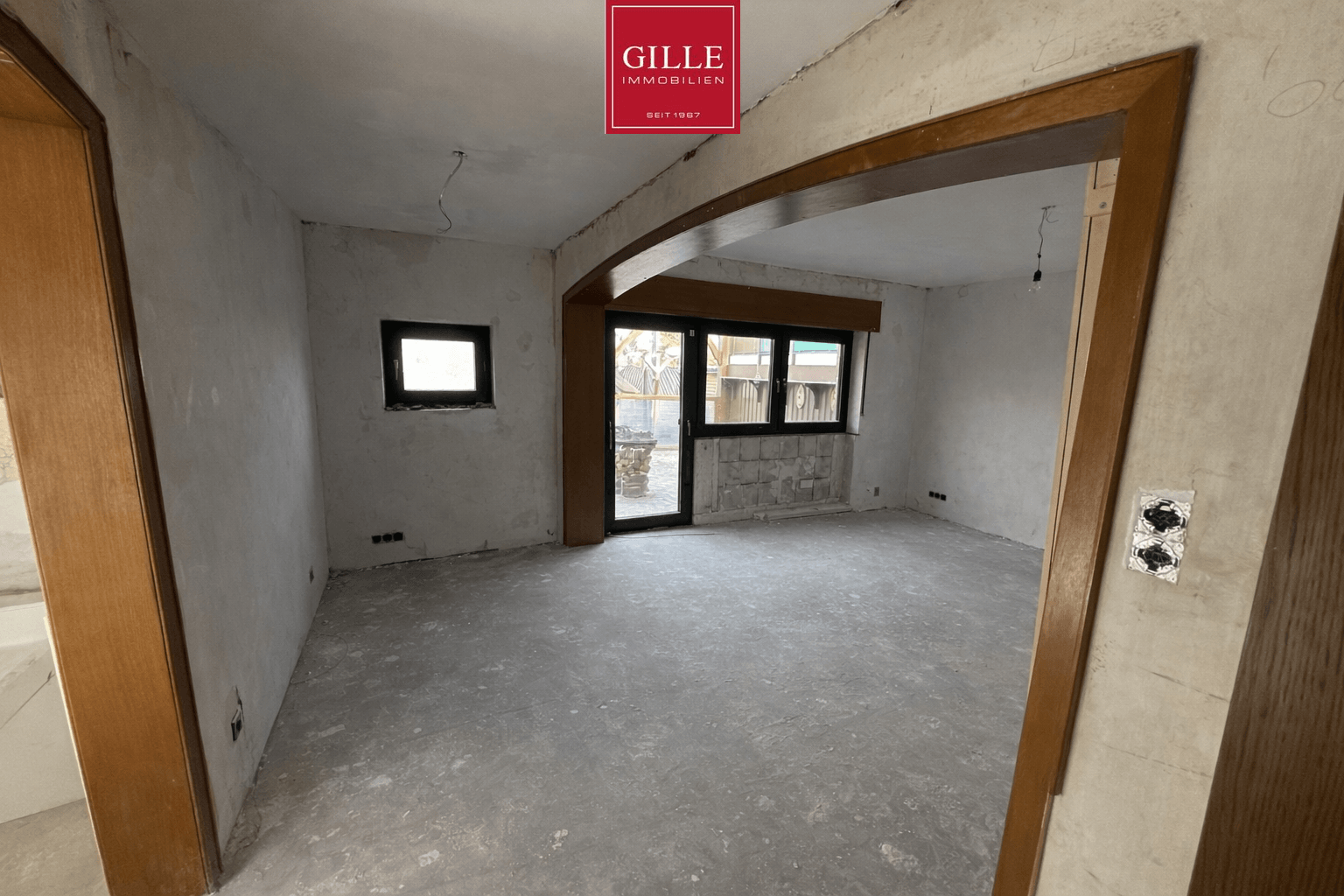 Ansicht 5 von: Bungalow mit Innenhof,  Wärmepumpe und jeder Menge Potenzial - verwirklichen Sie Ihren Wohntraum