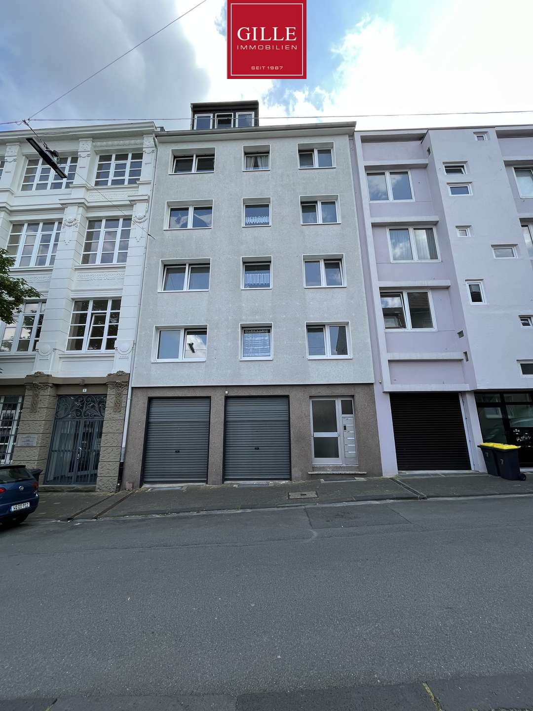 Wuppertal Elberfeld: Modernisierte und helle 3-Zimmerwohnung mit Balkon, Wannenbad und Garage