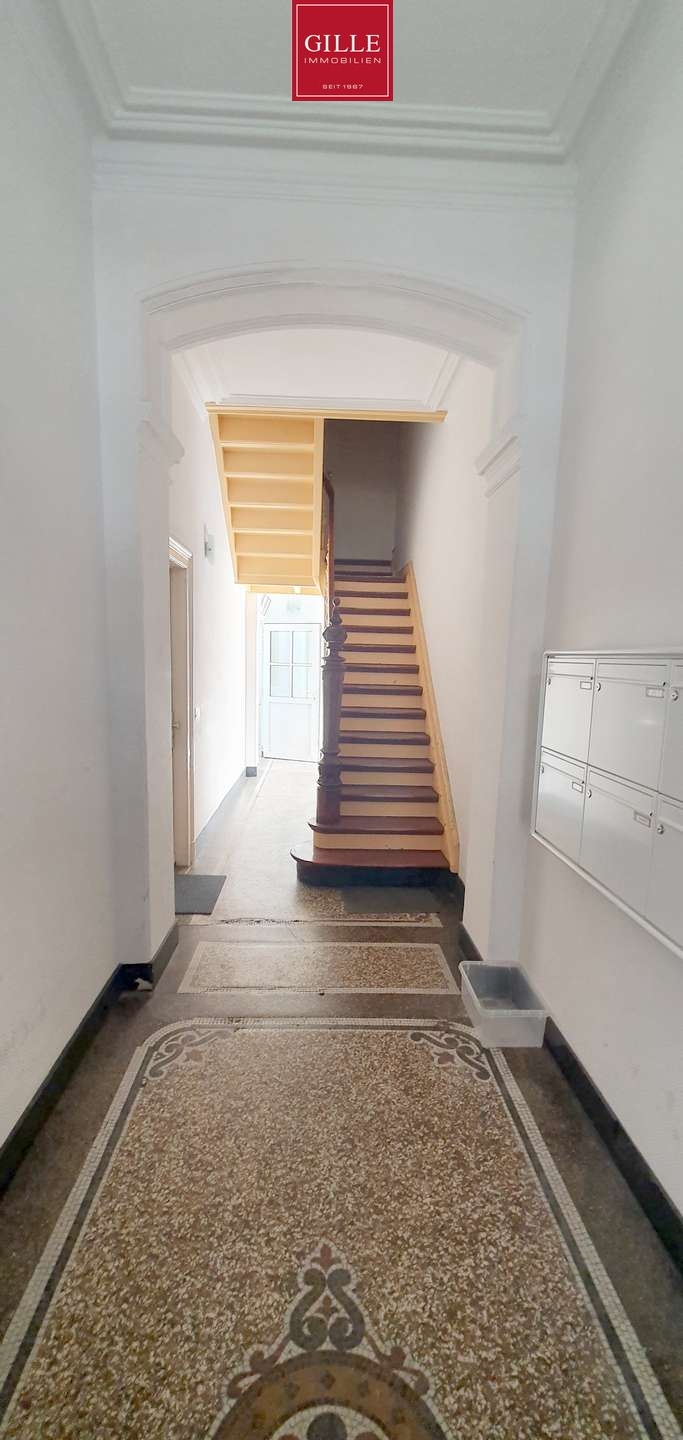 Reserviert! Im Herzen von Neuss: Helles Apartment mit Duschbad im charmanten Altbau in der Neusser Innenstadt