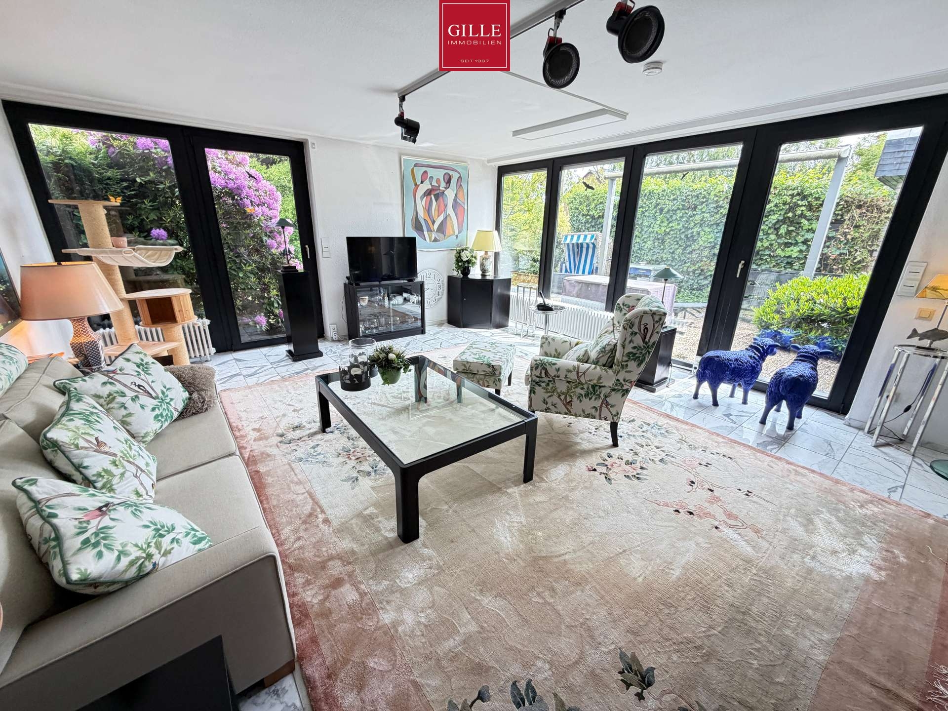 Ansicht 15 von: Kaarst-Holzbüttgen: Sehr gepflegter Familienbungalow im Edelsteinviertel mit gr. Garten und Garage