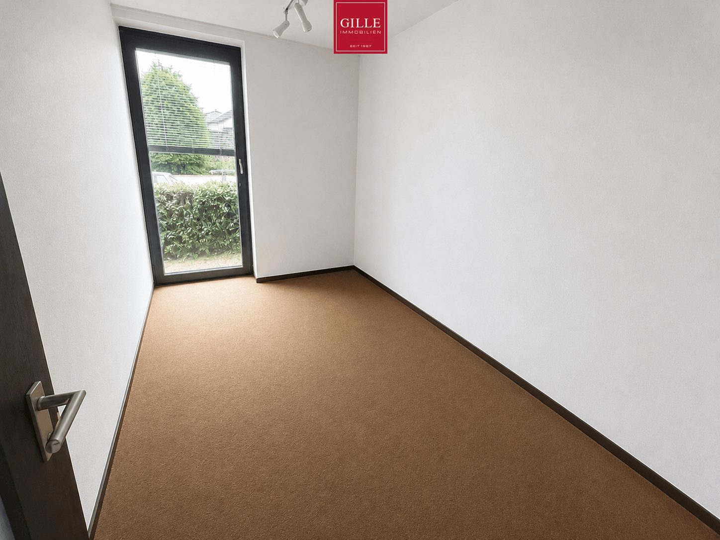 Ansicht 7 von: Kaarst-Holzbüttgen: Sehr gepflegter Familienbungalow im Edelsteinviertel mit gr. Garten und Garage