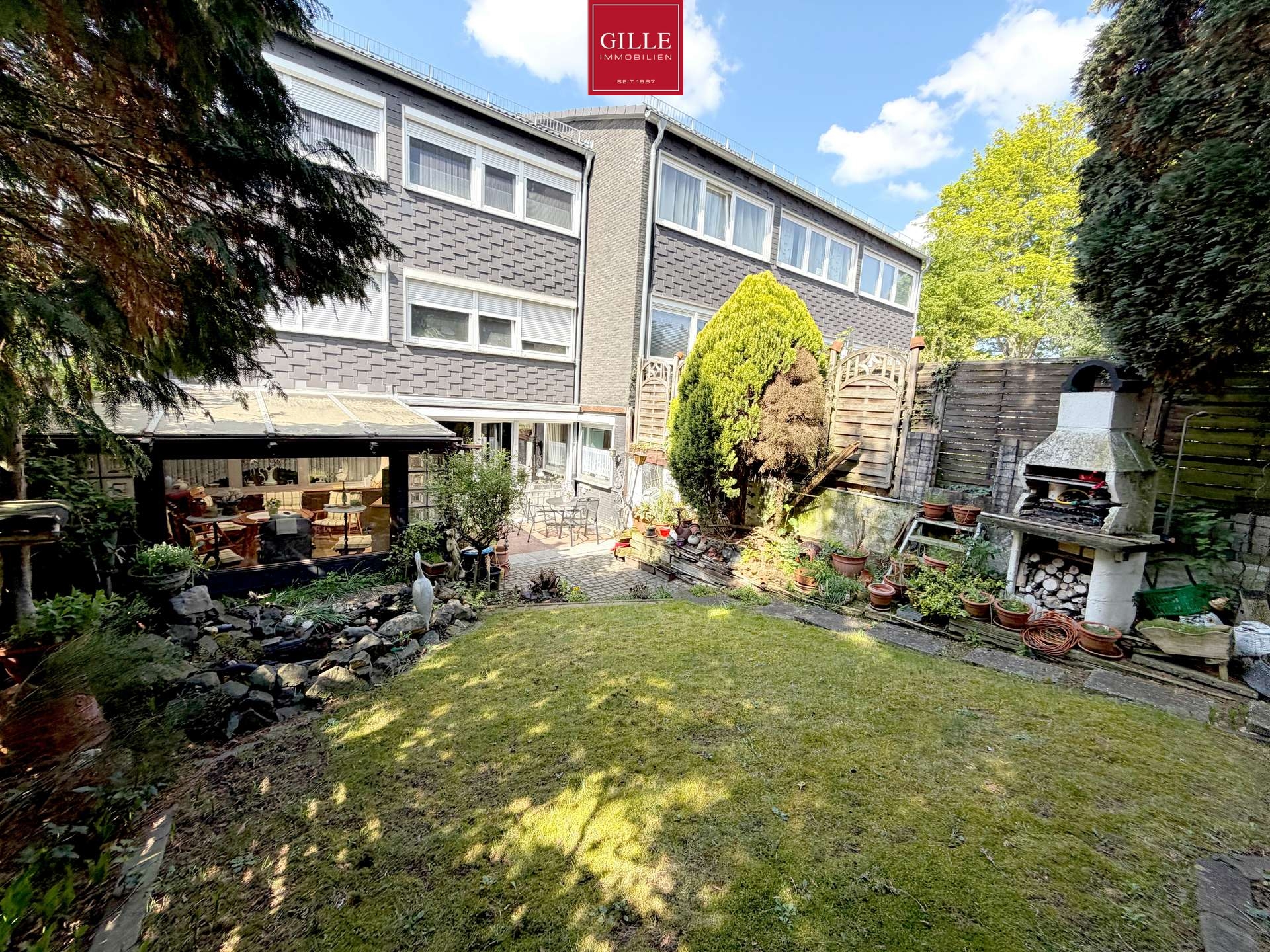 Ansicht 17 von: Ihr grünes Zuhause im Lukasviertel–Gepflegte 2-Zim. Whg mit Wintergarten, schönem Garten u. Duschbad