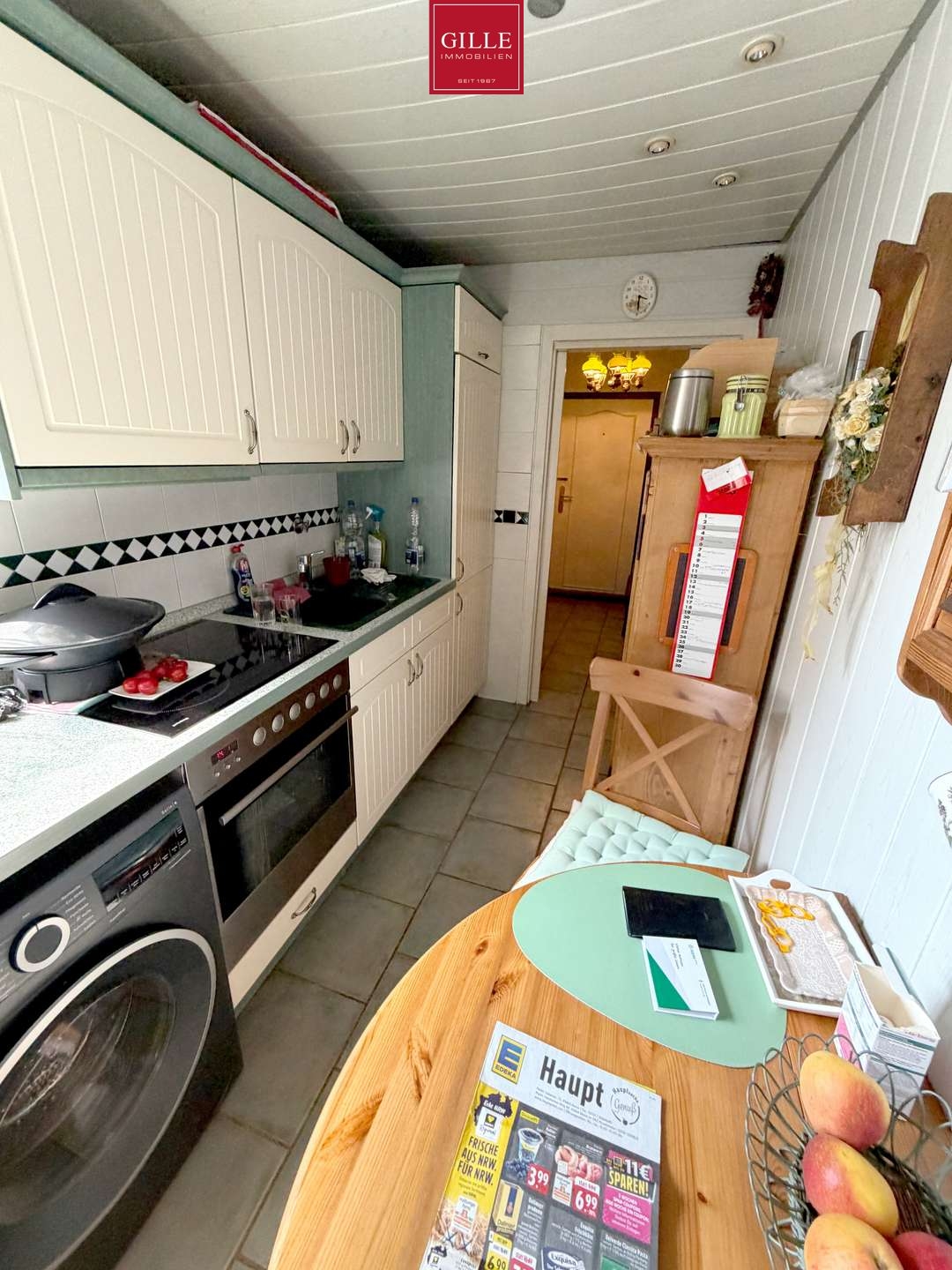 Ansicht 6 von: Ihr grünes Zuhause im Lukasviertel–Gepflegte 2-Zim. Whg mit Wintergarten, schönem Garten u. Duschbad