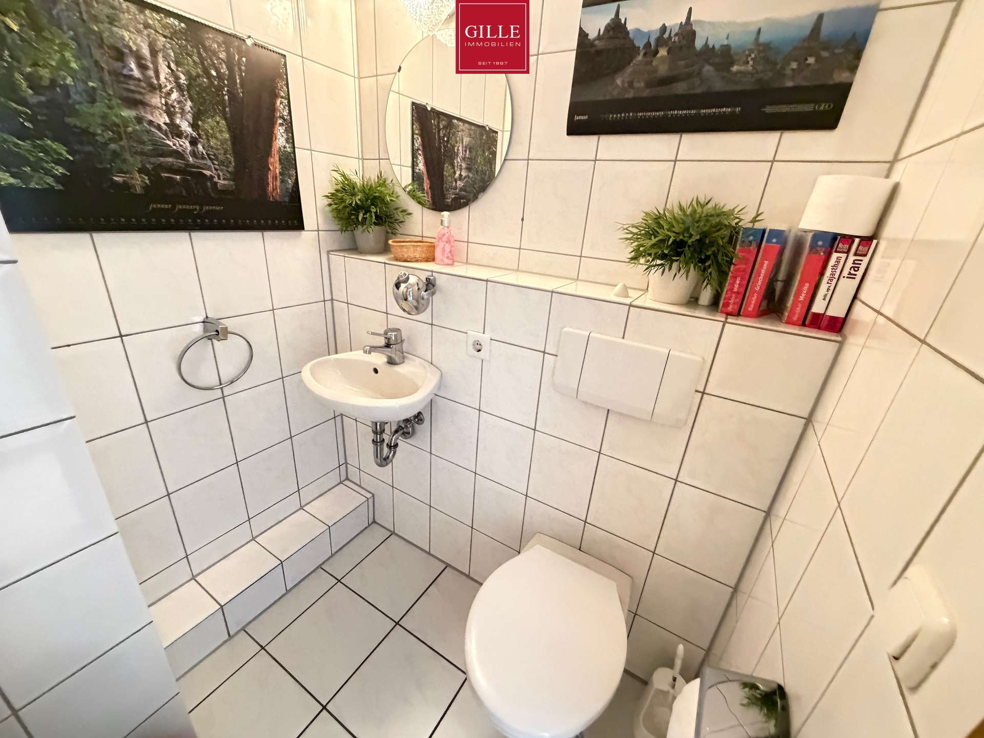 Ansicht 4 von: Über den Dächern von Düsseldorf: Große Galerie-Maisonette-Wohnung mit Aufzug u. Dachterrasse, frei !