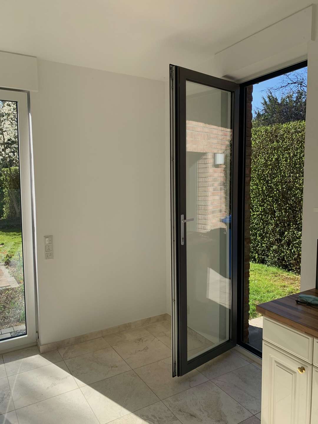 Ansicht 12 von: Absolute Rarität:     2 Mehrfamilienhäuser Bj. 2005 mit 6 luxuriösen Wohnungen im Neusser Süden