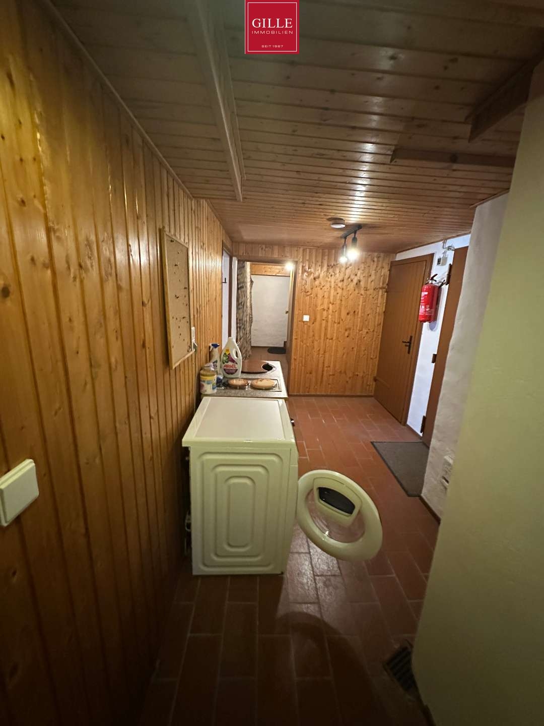 Ansicht 18 von: Zwei Wohneinheiten, viele Möglichkeiten- gepflegtes Zweifamilienhaus mit Garten und zwei Garagen