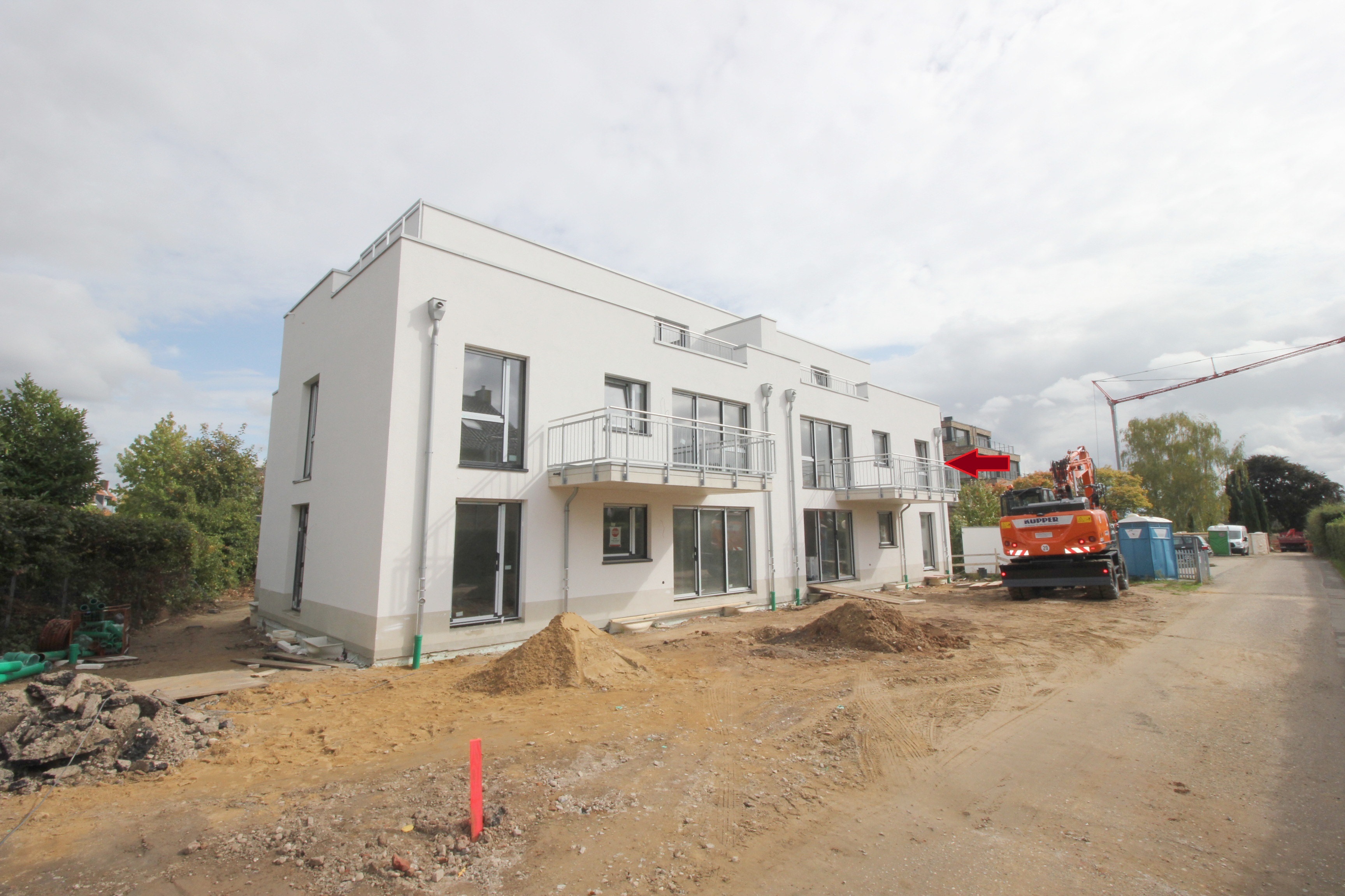 Vermietet! Neuss-Uedesheim: Exklusive Neubauwohnung mit Außenstellplatz in begehrter Lage am Rhein