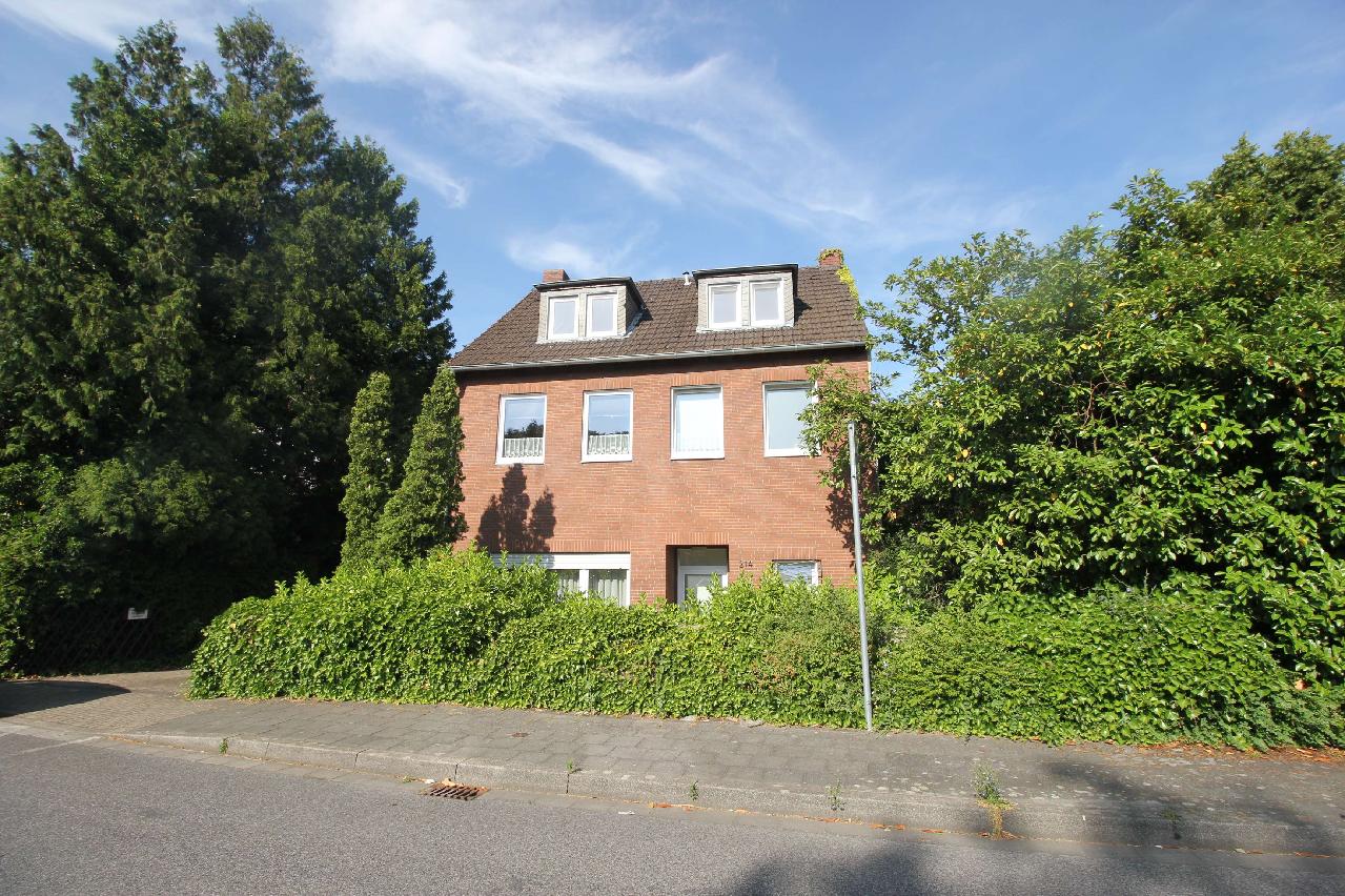 Vermietet! Neuss-Stadionviertel: EFH mit Garage und großzügigem Garten