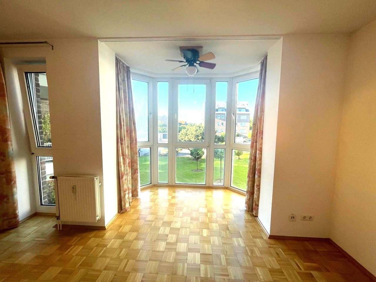 Ansicht 9 von: Vermietet! Pendler aufgepasst! Helles u. modernes Apartment mit EBK, Wannebad u. TG-Stellplatz