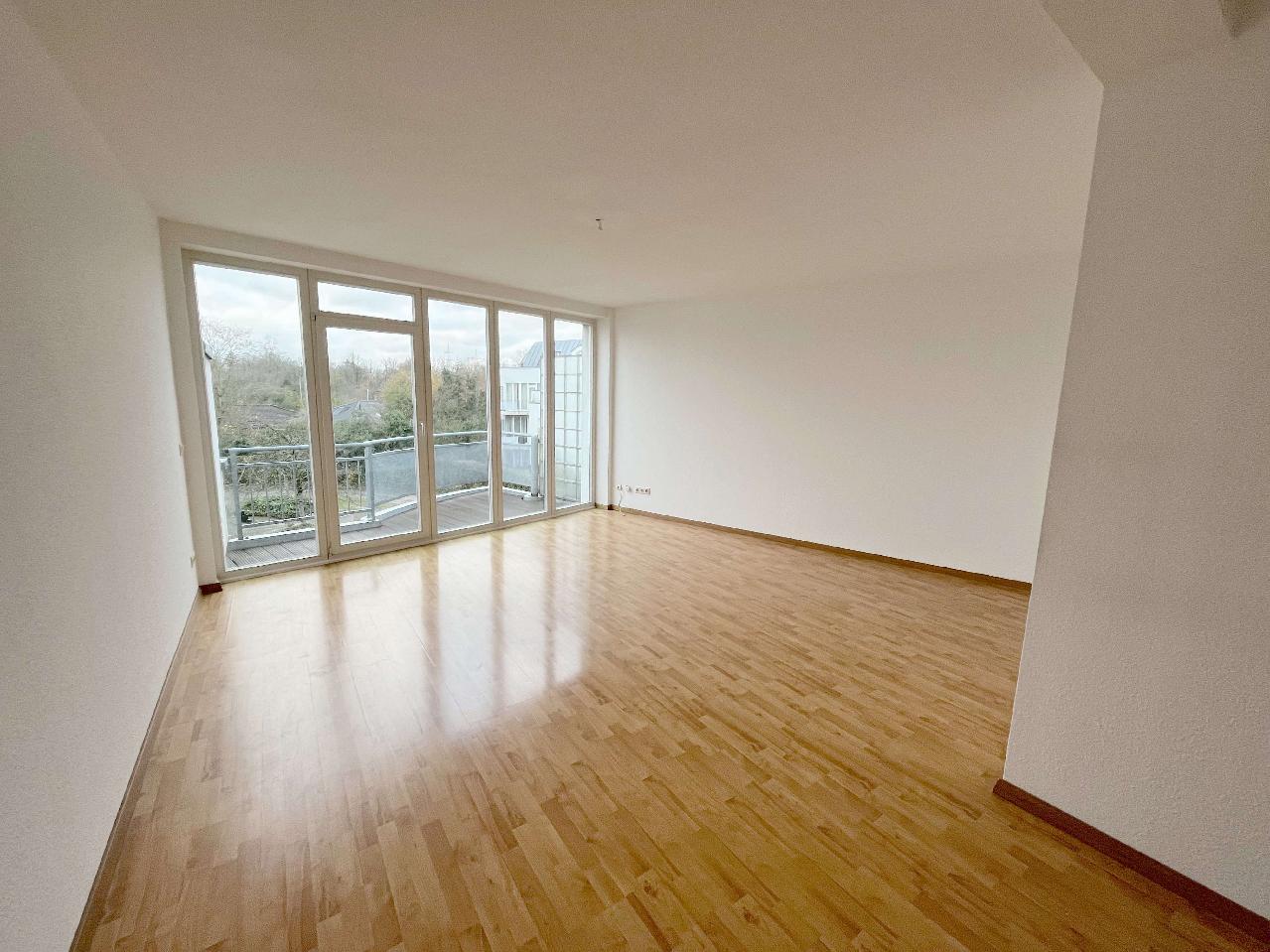 Vermietet! 3-Zi-Whg mit Gäste-WC und TG-Stellplatz (Duplex) im Neusser Stadionviertel